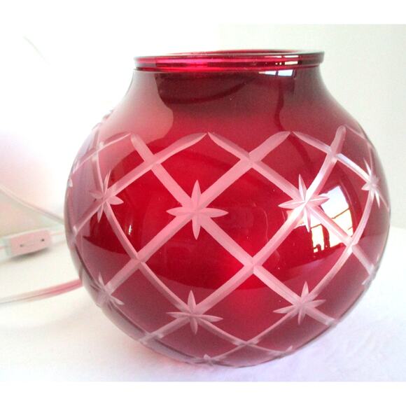 Scentsy Christmas Glow Wax Warmer Full Size Retired Red Etched Glass - Picture 2 of 9